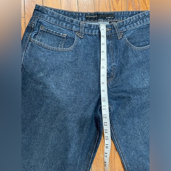 Rocawear Men's Dark Blue Relaxed Jeans - Picture 8 of 16
